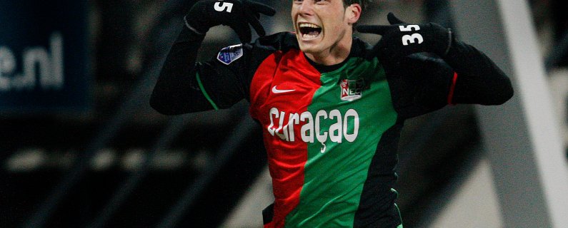 N.E.C. - NAC Breda (12-2-2010) | Uut de ouwe doos