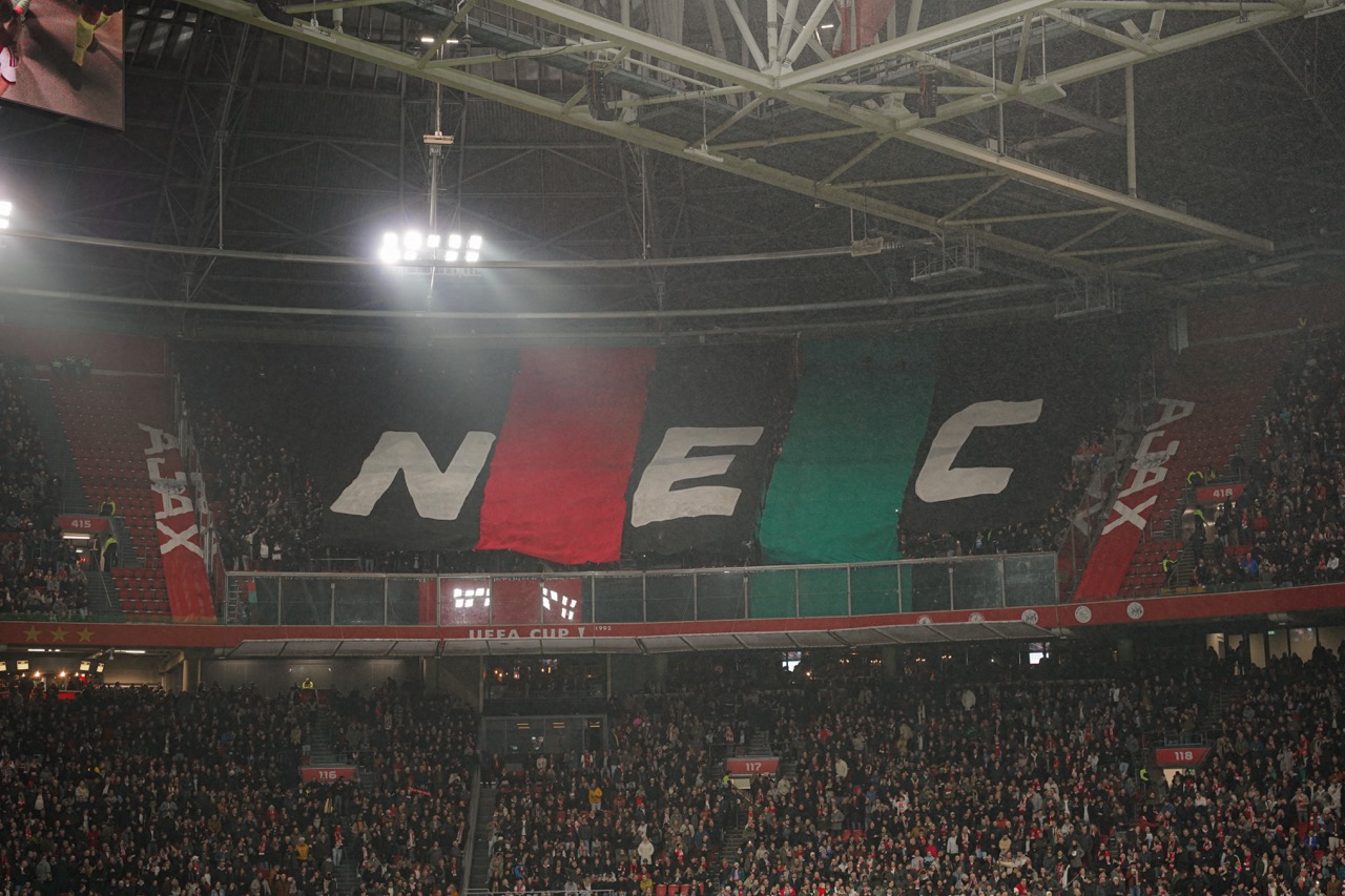 Kaartverkoopinformatie Ajax - N.E.C.