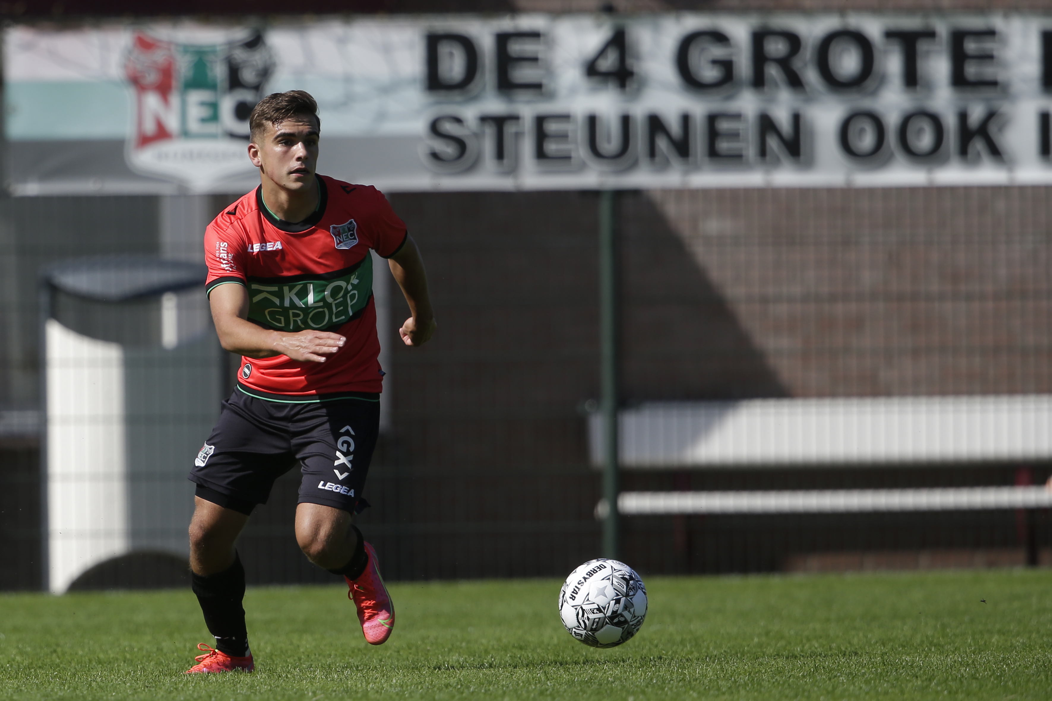 Kaartverkoop oefenduel Heracles Almelo - N.E.C. gestart