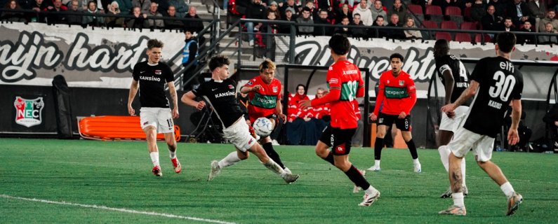 N.E.C. op karakter naast AZ: 3-3
