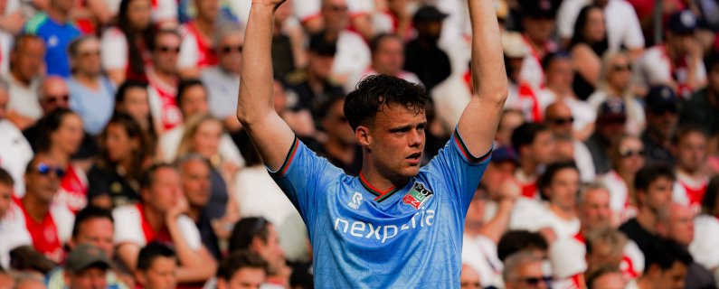 Vito van Crooij mist N.E.C. - NAC Breda