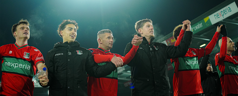 Bizarre COMEBACK tegen koploper op vurig AVONDJE GOFFERT | Binnenin #NECPSV