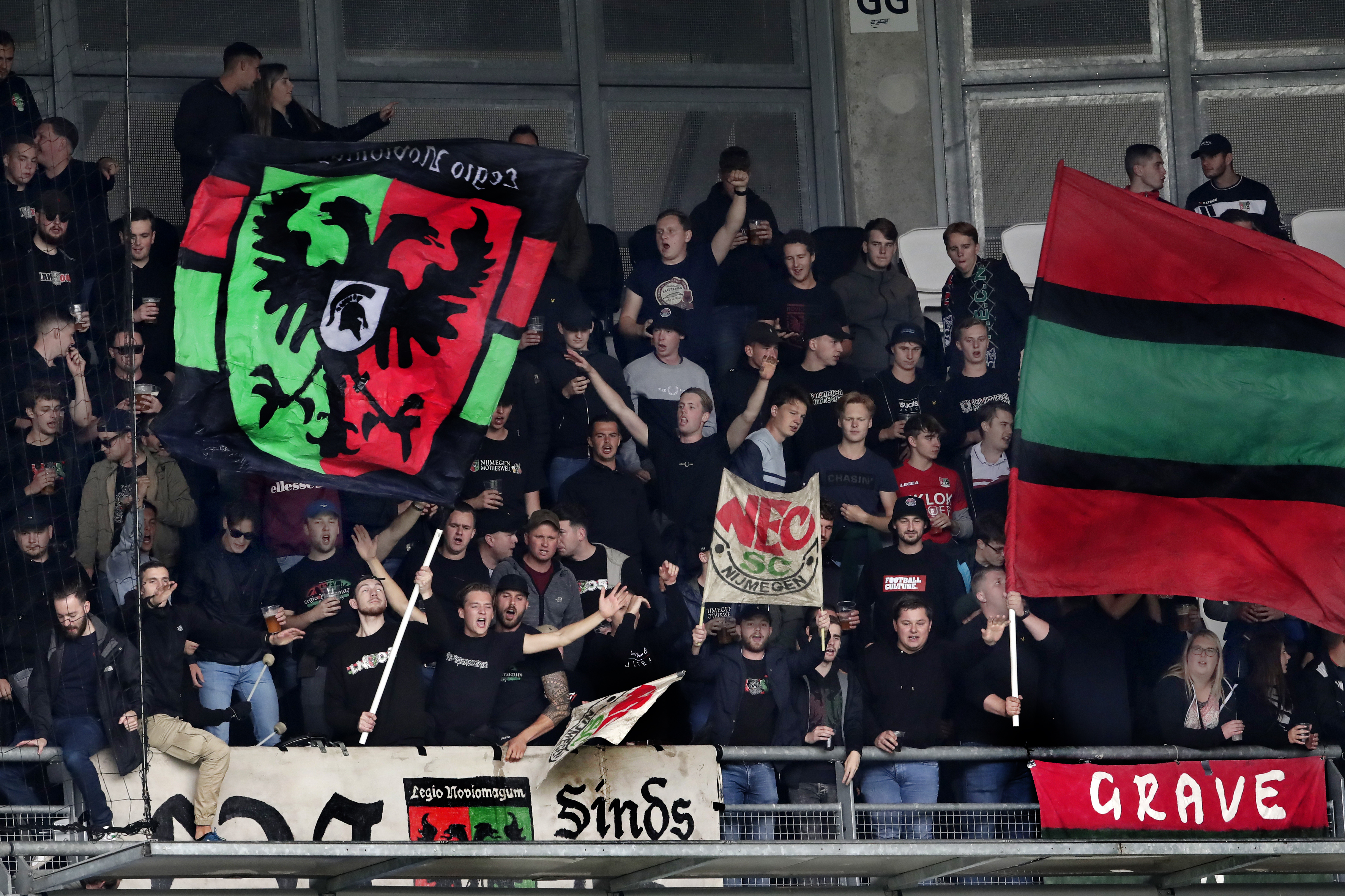 Informatie kaartverkoop Heracles Almelo - N.E.C.