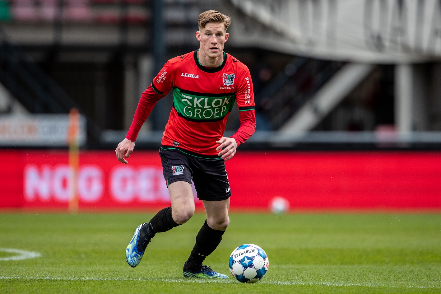 N.E.C. - Telstar in de media
