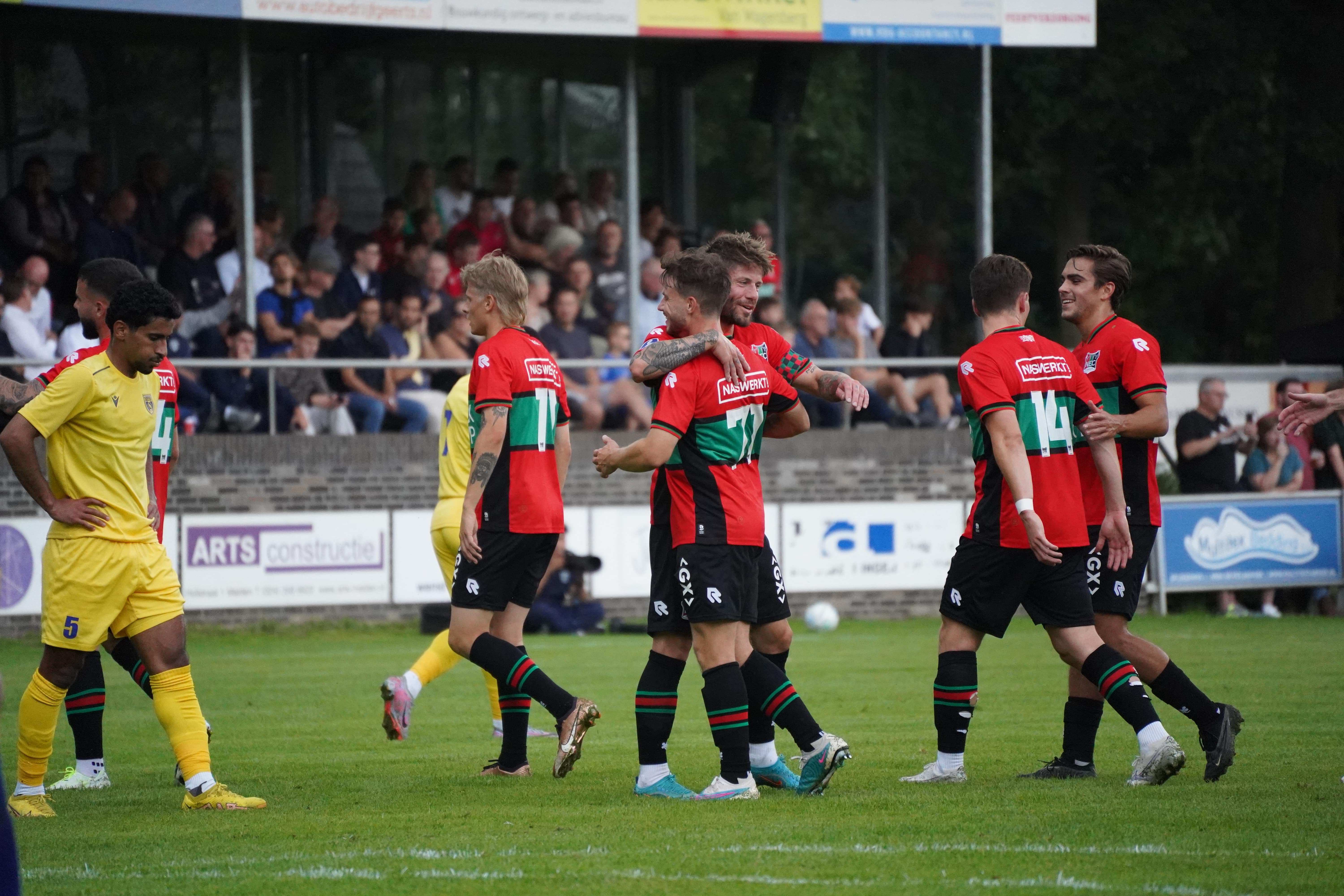 N.E.C. na wervelende start voorbij Al-Taawoun