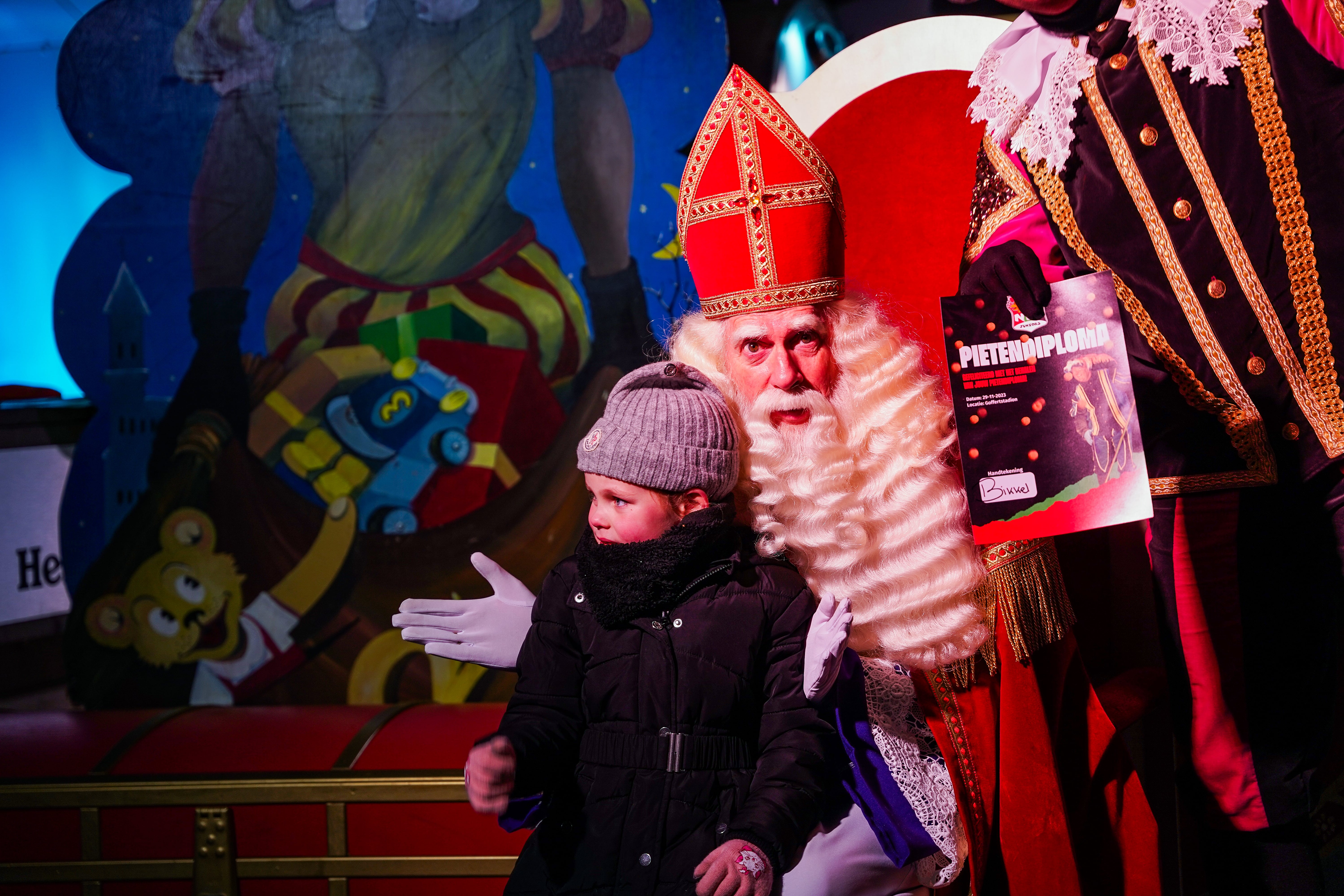 250 kinderen bezochten N.E.C. Sinterklaasactiviteit 