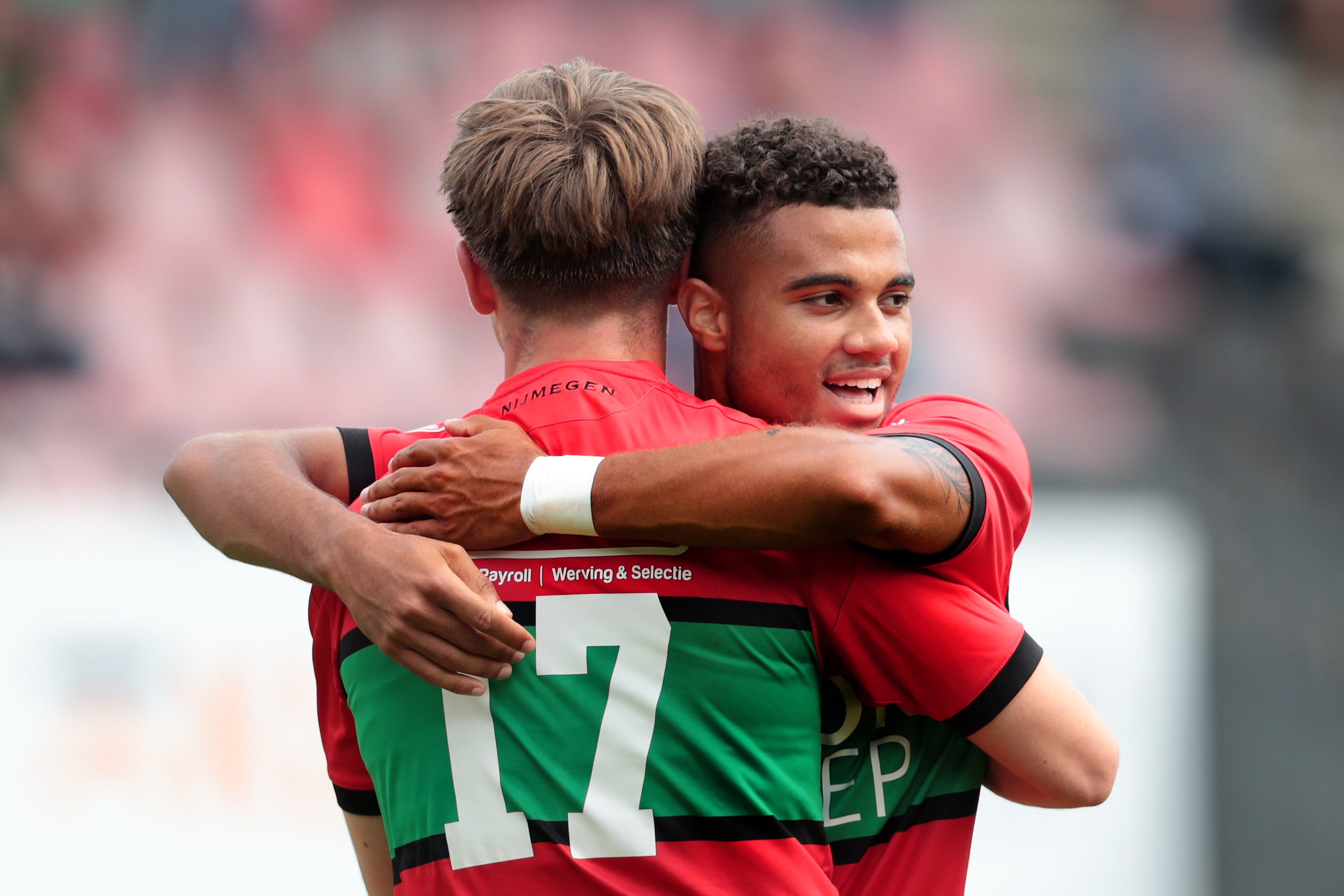 N.E.C. sluit oefencampagne af met zege op Eredivisionist