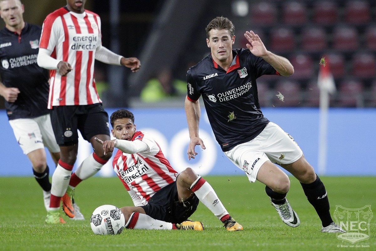 N.E.C. speelt gelijk in doelpuntrijk duel met Jong PSV