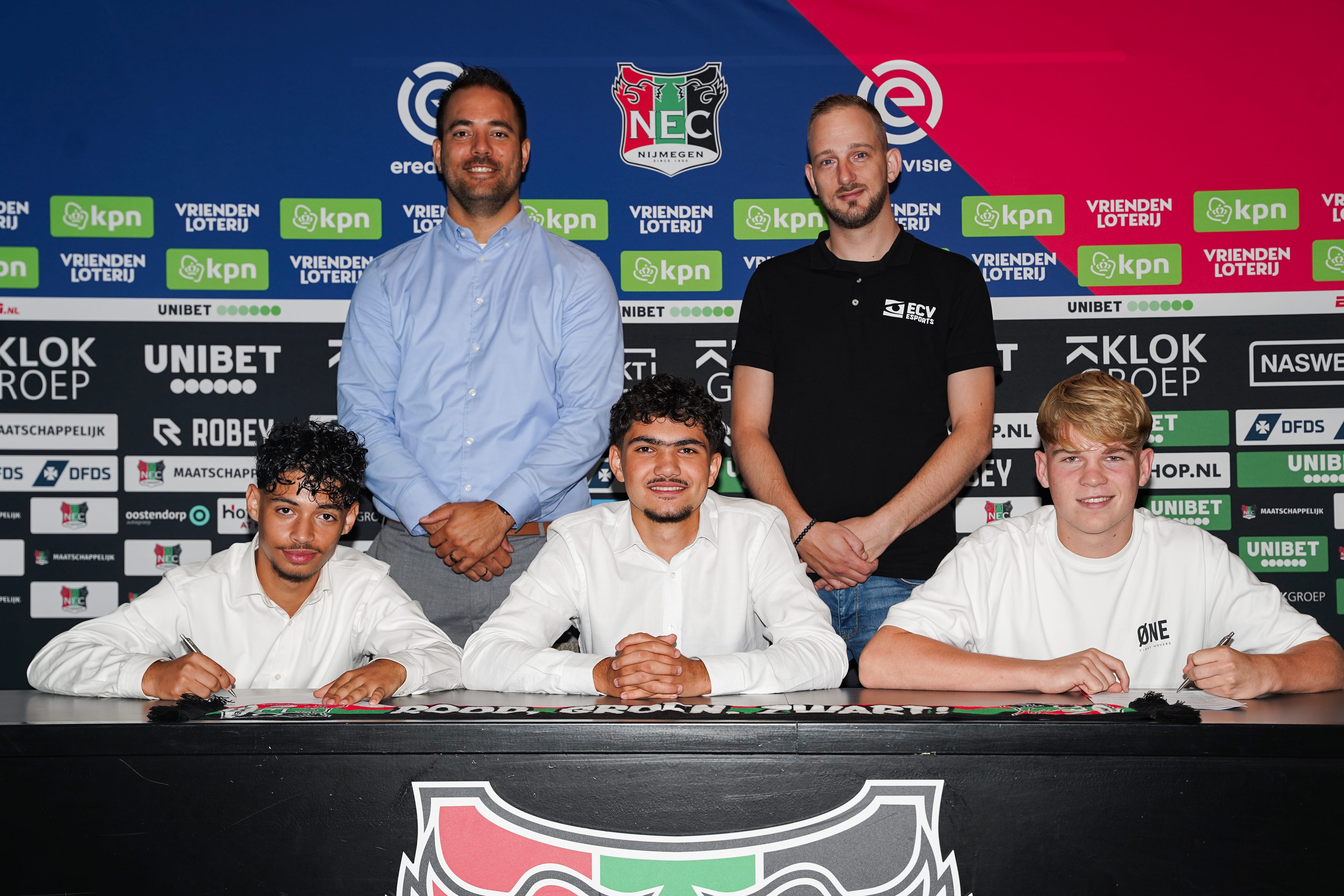 N.E.C. presenteert esporters voor seizoen 2023-2024