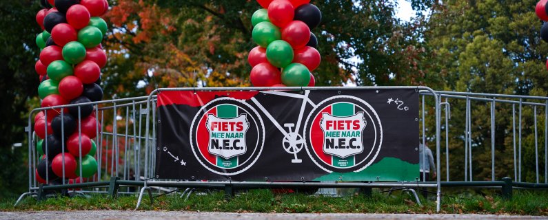 Derde editie ‘Fiets mee naar N.E.C.’ groot succes, prijswinnaars loterij bekend