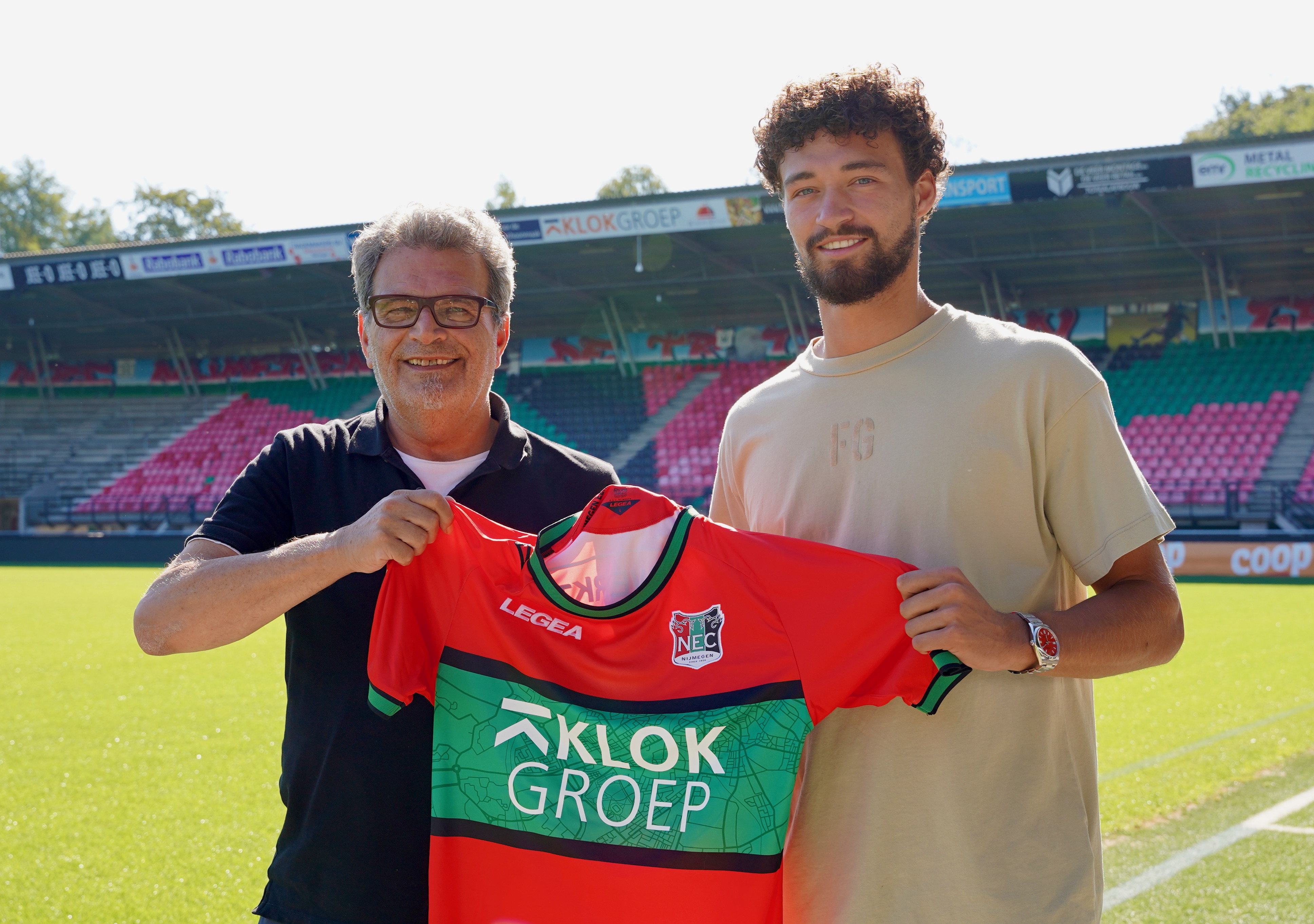 Philippe Sandler voor drie jaar naar N.E.C.