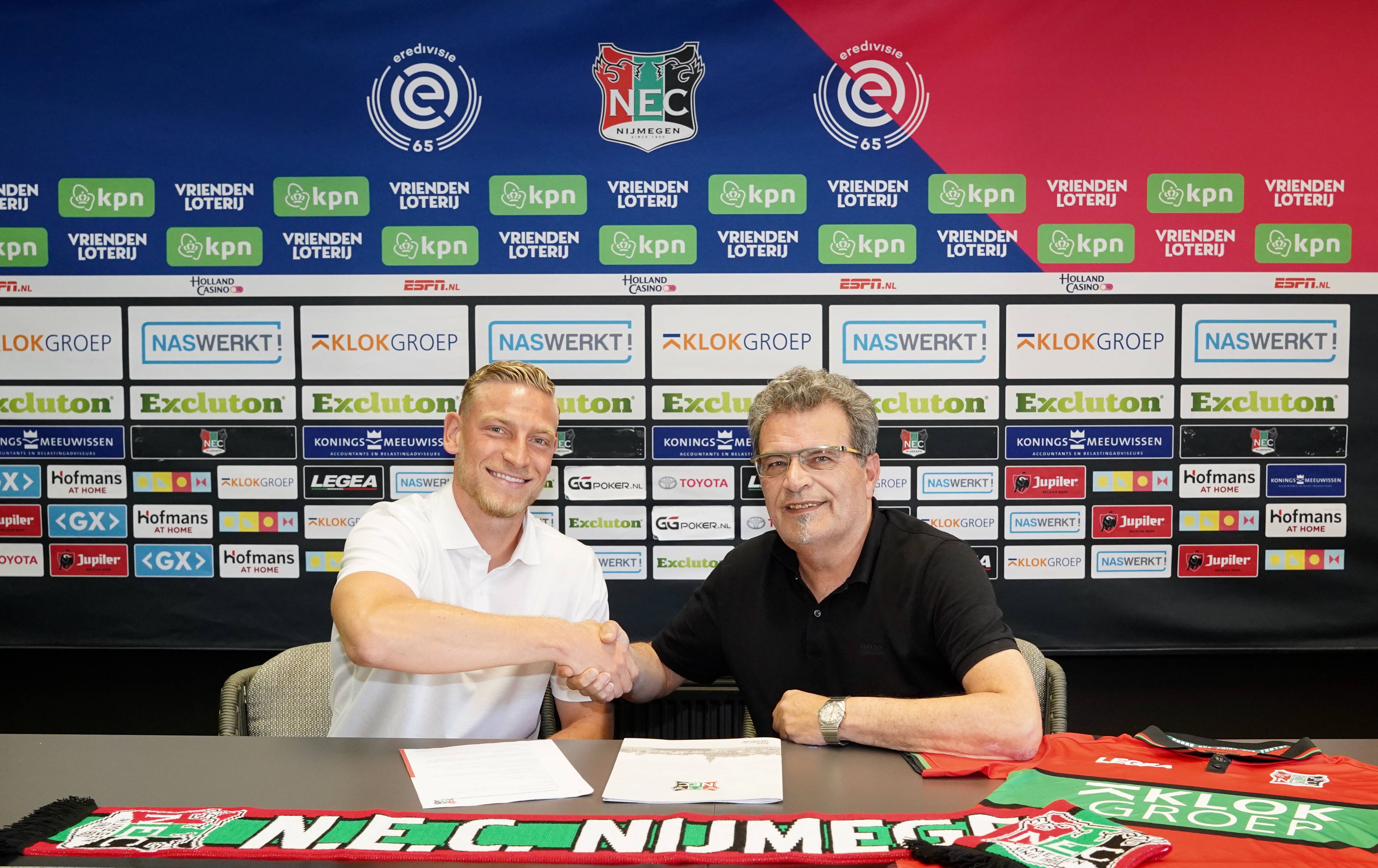 N.E.C. neemt Joris Kramer over van AZ