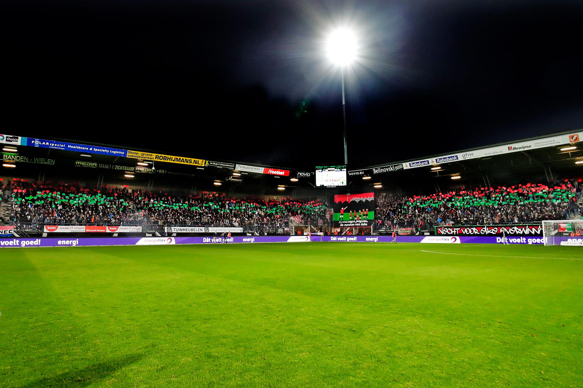 Kaartverkoop N.E.C. - Fortuna Sittard