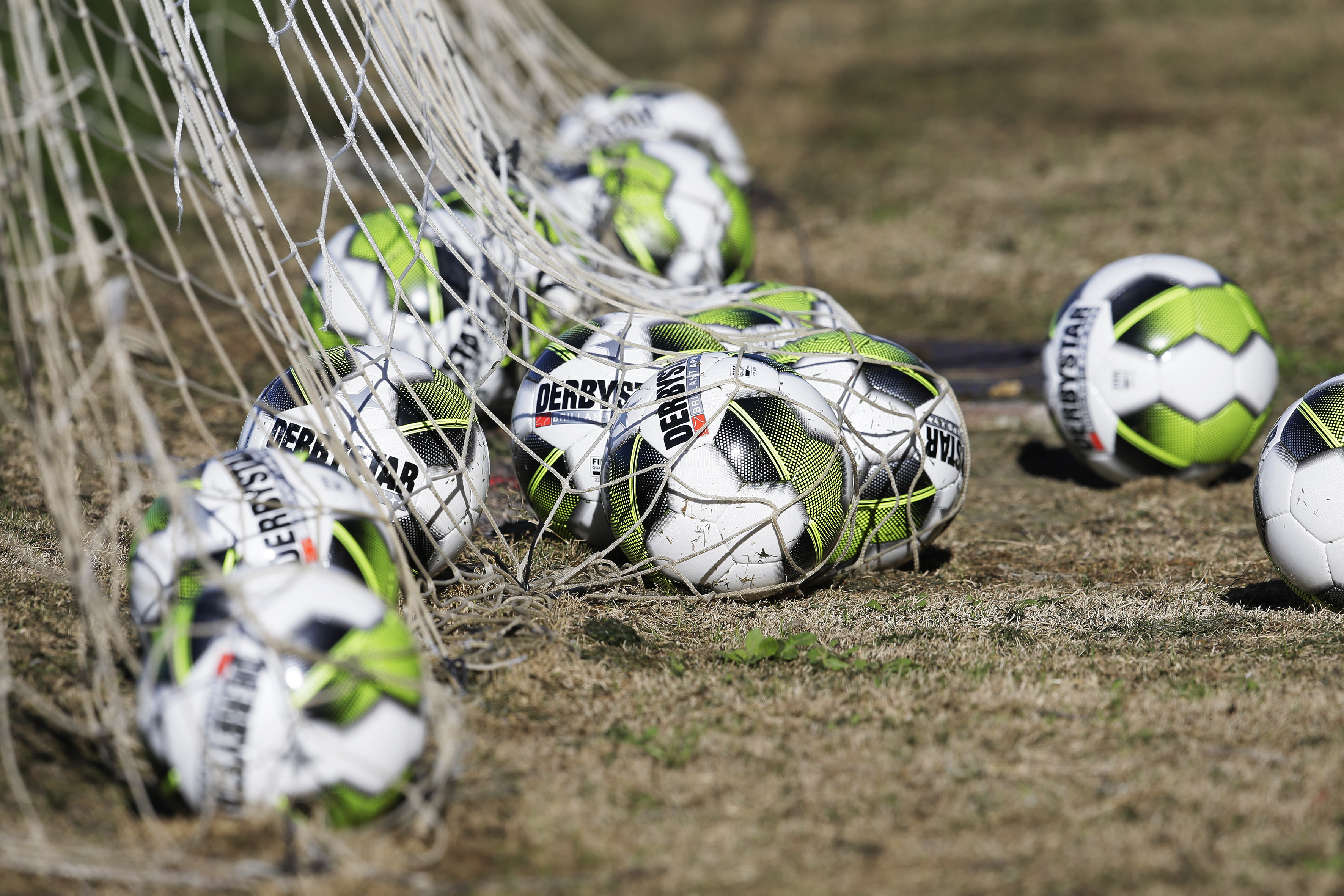 KNVB neemt standpunt in inzake uitspelen betaald voetbalcompetities 